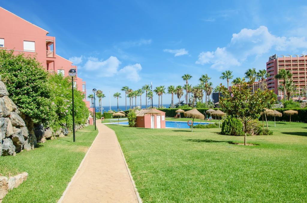 Gorgeous 170 Sq.M. Penthouse With Sea View Terraces Apartment Benalmadena Bagian luar foto